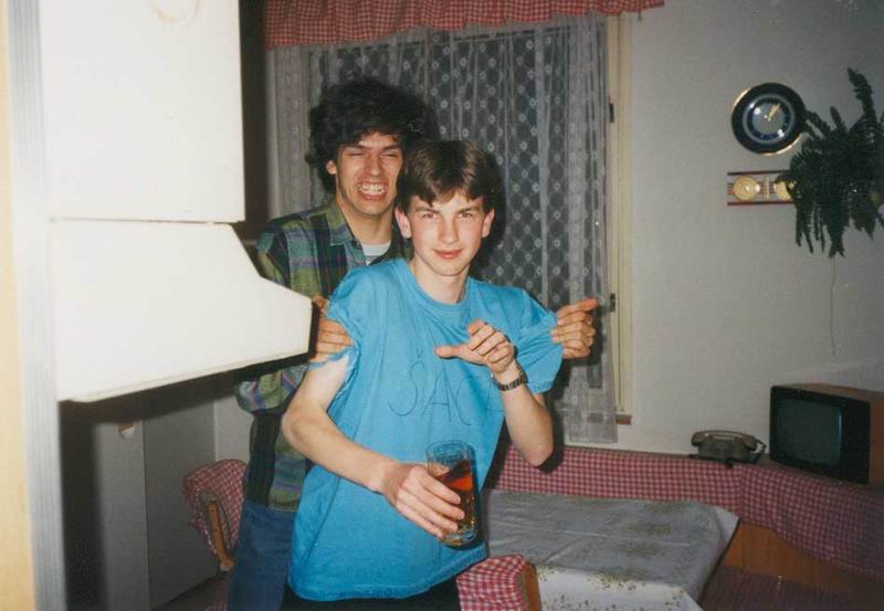 tn_1998_narozeniny03.jpg