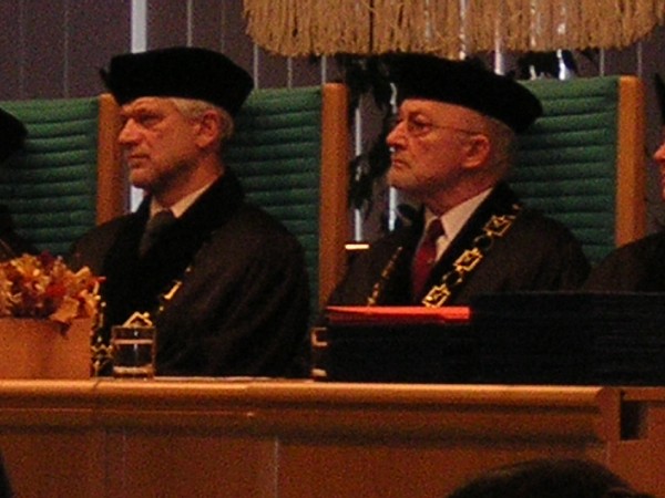 tn00043.jpg