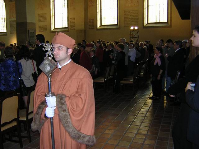 tn1585.jpg