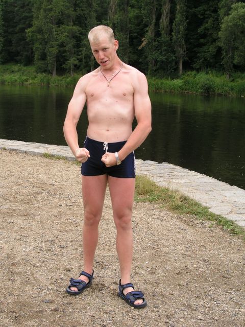 Na kliknut zave okno