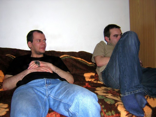 tn008.jpg