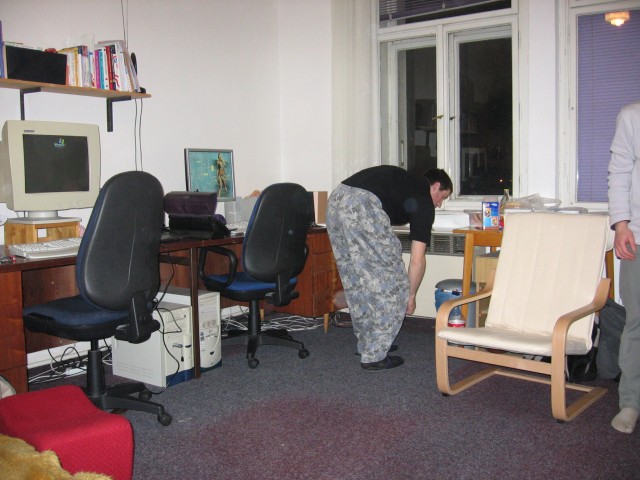 tn085.jpg
