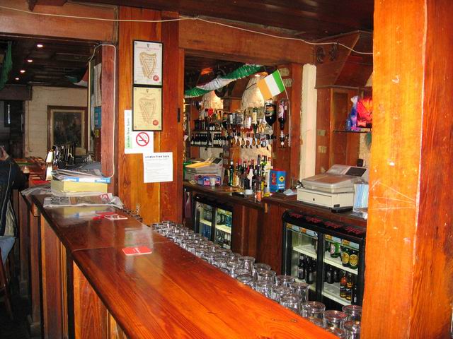 Bar tn0872.jpg