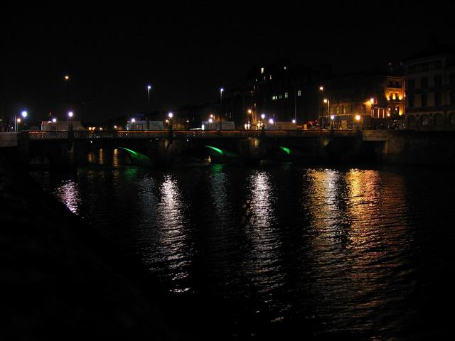 Liffey tn0880.jpg