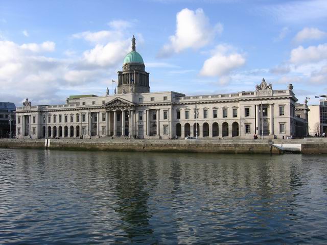 Custom House tn1114.jpg