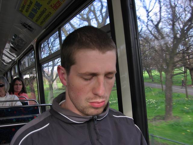 Pavel spí tn1490.jpg