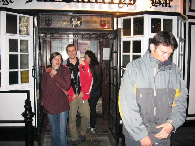 Ochod z hospody tn1855.jpg