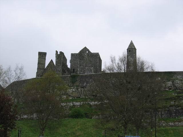 The rock of Cashel tn_1988.jpg
