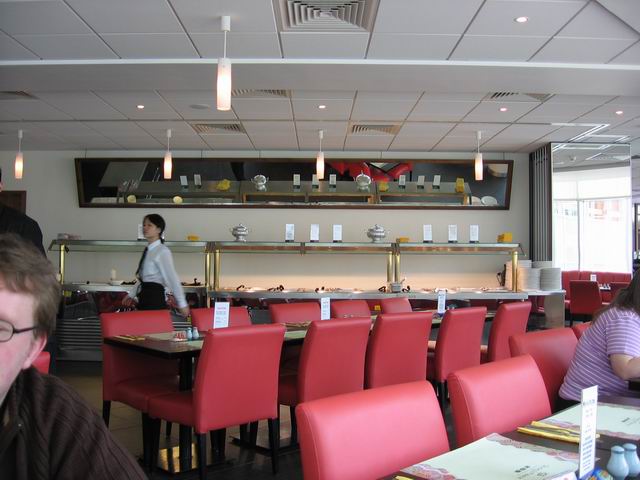 Vnitřek restaurace tn2614.jpg