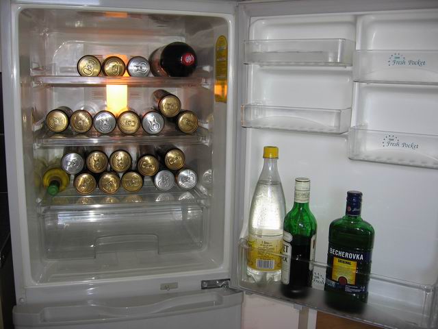 Zásoba alkoholu tn_2796.jpg