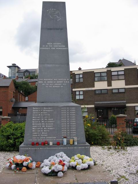 Pomník tn_40243.jpg