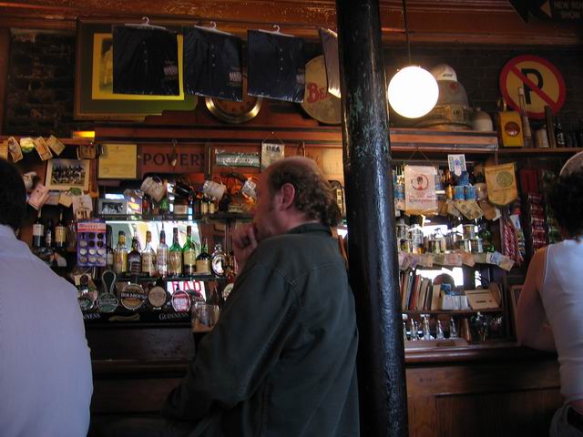 Bar tn_3525.jpg