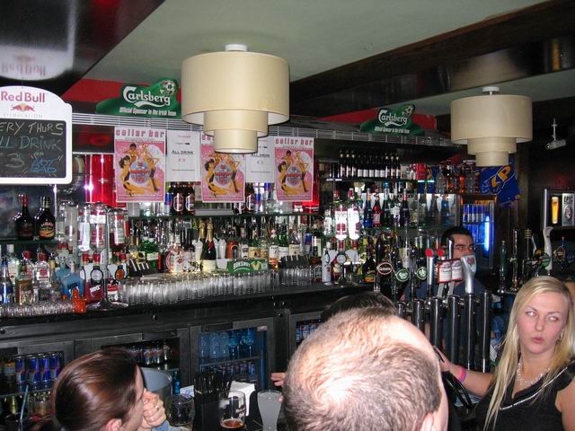 bar tn_3736.jpg