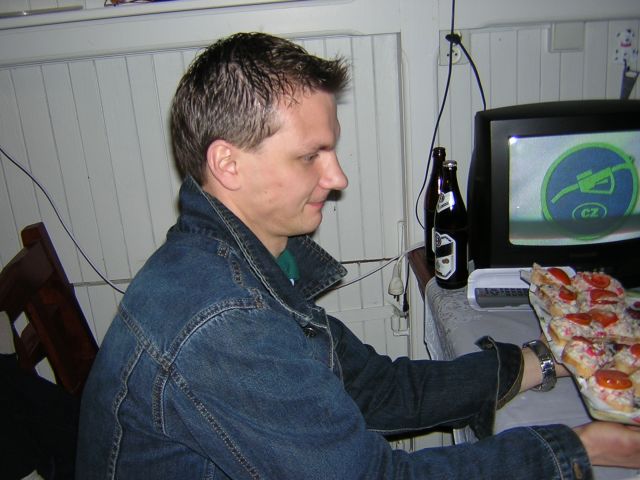 Na kliknut zave okno