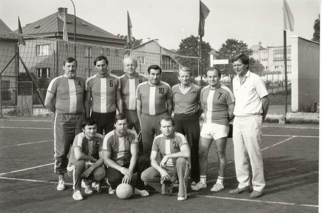 Na kliknut zave okno