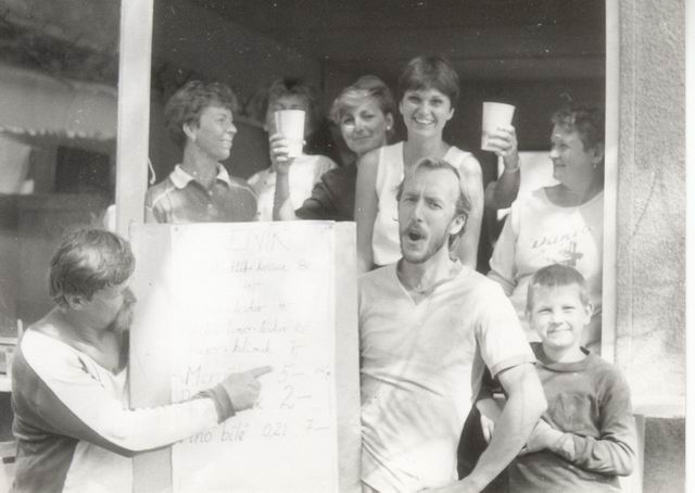 Na kliknut zave okno