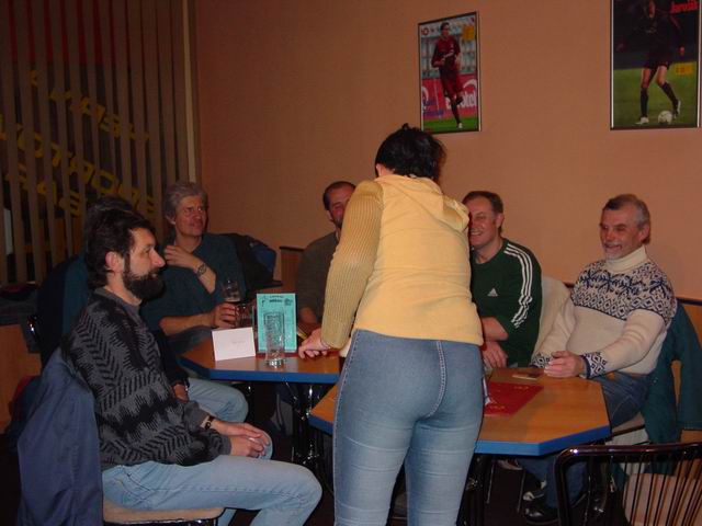 Na kliknut zave okno