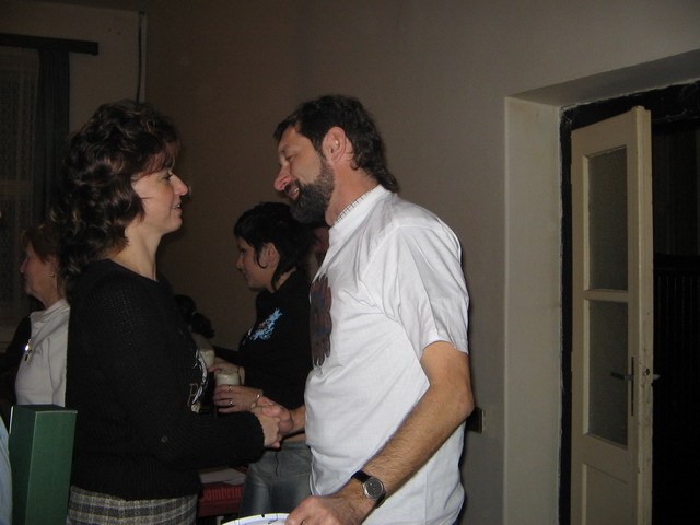 Na kliknut zave okno