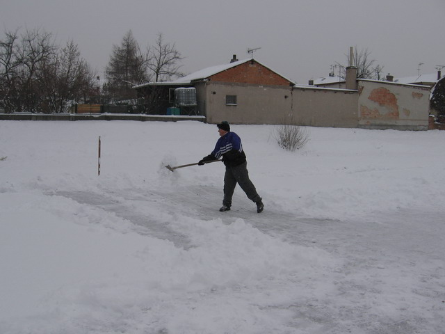 Na kliknut zave okno