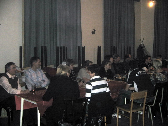 Na kliknut zave okno