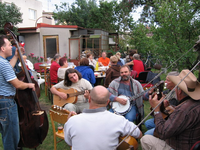 Na kliknut zave okno