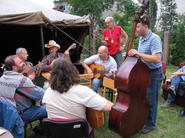 Na kliknut zave okno