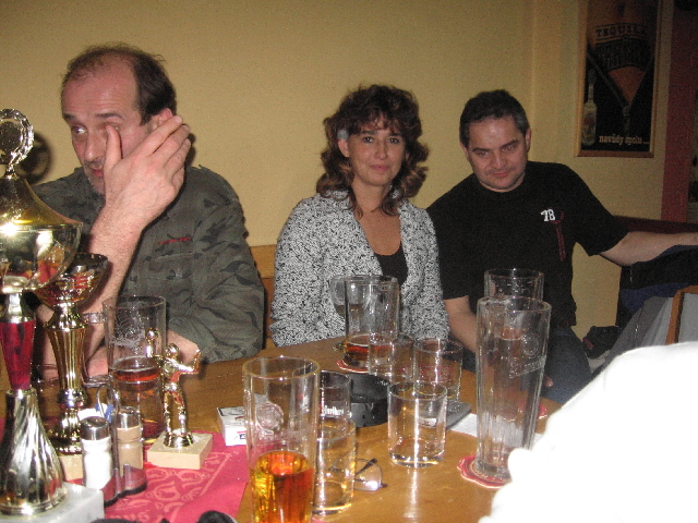 Na kliknut zave okno