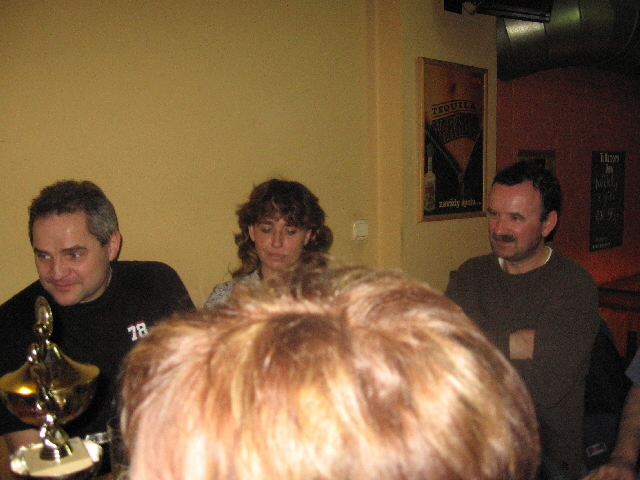 Na kliknut zave okno