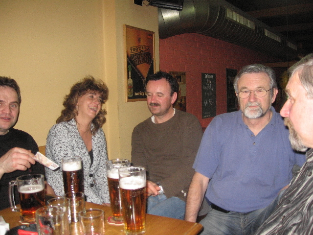 Na kliknut zave okno