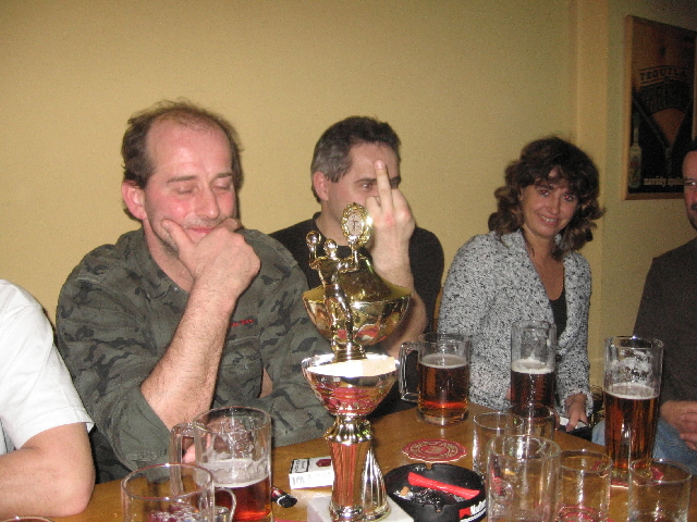 Na kliknut zave okno