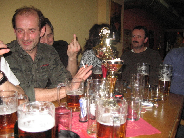 Na kliknut zave okno