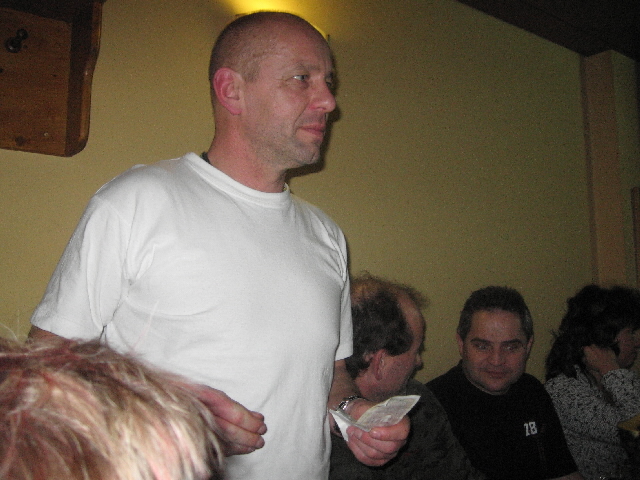 Na kliknut zave okno