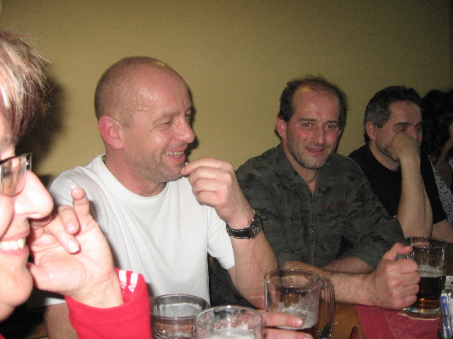 Na kliknut zave okno