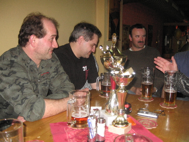 Na kliknut zave okno