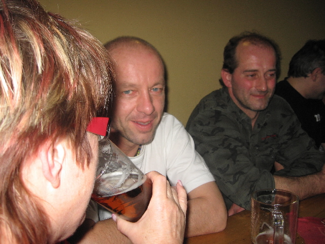 Na kliknut zave okno