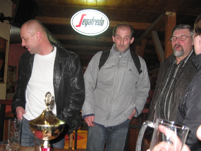 Na kliknut zave okno