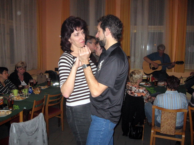 Na kliknut zave okno