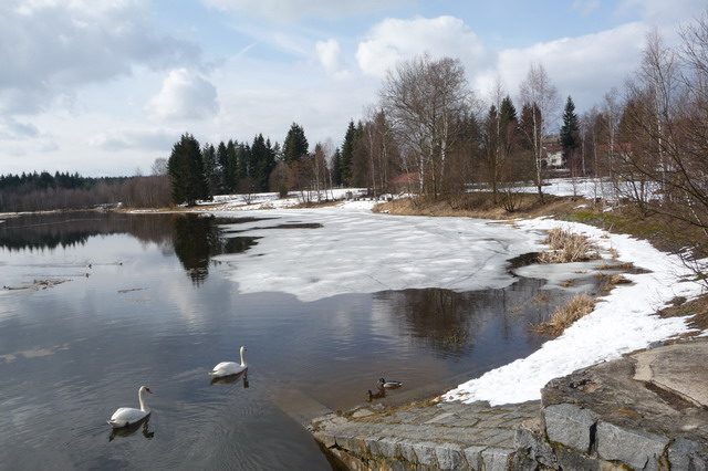 Na kliknut zave okno