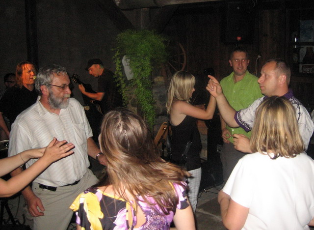 Na kliknut zave okno