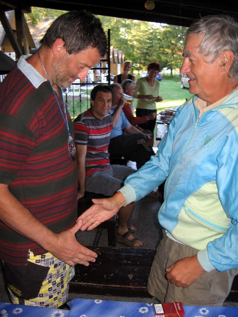 Na kliknut zave okno