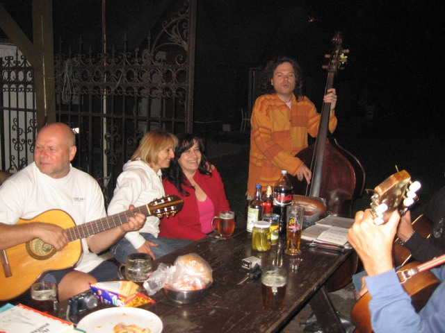 Na kliknut zave okno