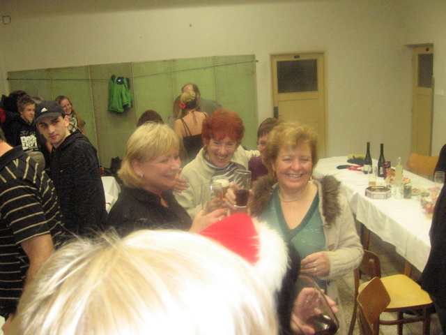 Na kliknut zave okno