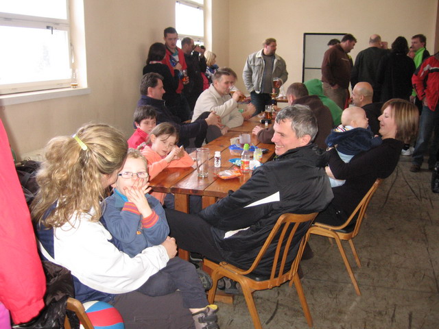 Na kliknut zave okno