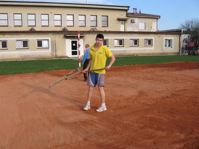 Na kliknut zave okno