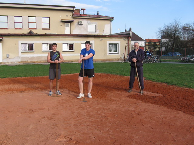 Na kliknut zave okno