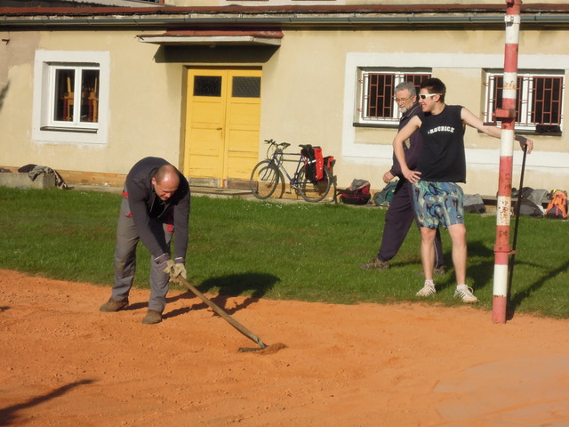 Na kliknut zave okno