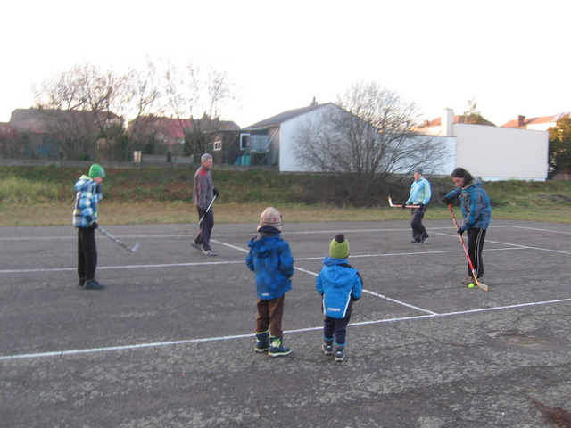 Na kliknut zave okno