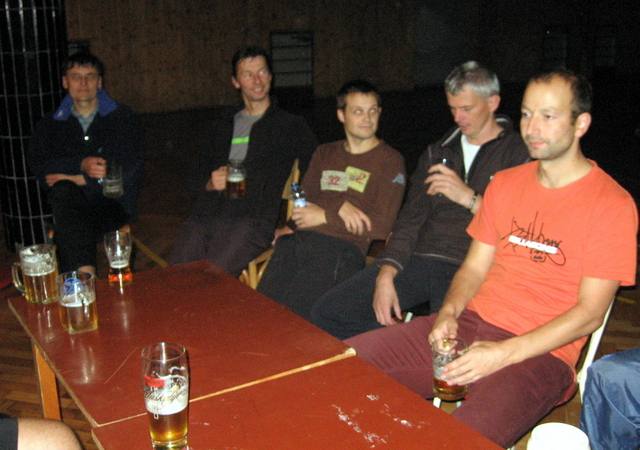 Na kliknut zave okno