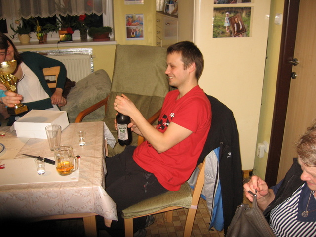 Na kliknut zave okno