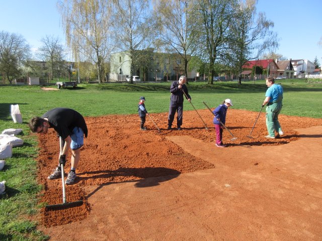 Na kliknut zave okno